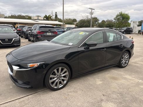Used 2023 MAZDA MAZDA3 s image 7