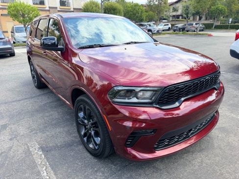 Used 2021 Dodge Durango GT w/ Blacktop Package RWD image 9