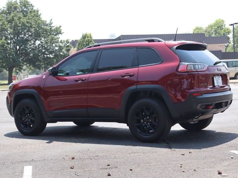 Used 2020 Jeep Cherokee Trailhawk w/ Comfort/Convenience Group AWD/4WD image 7
