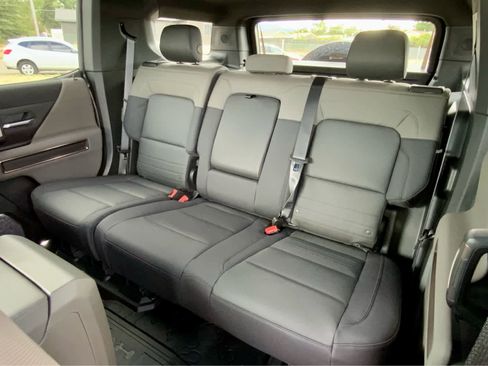 New 2025 GMC Hummer EV 3X w/ LPO, Illumination Package image 28