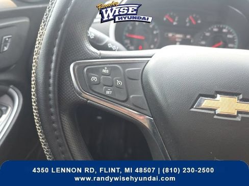 Used 2021 Chevrolet Malibu LS FWD image 15