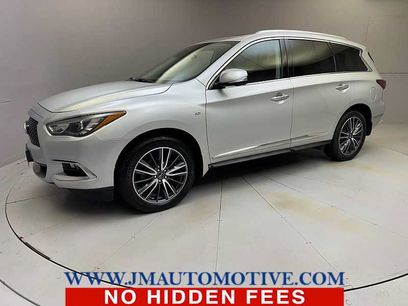 Used 2019 INFINITI QX60 Luxe w/ Essential Package