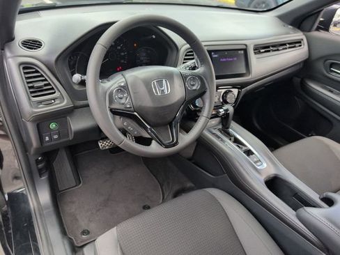 Used 2021 Honda HR-V Sport image 10