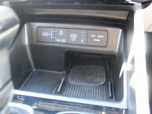Used 2025 Hyundai Tucson SEL image 21