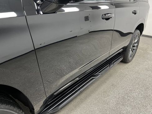 Used 2023 Cadillac Escalade Sport image 12