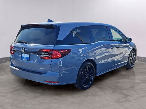 Certified 2024 Honda Odyssey Sport image 4