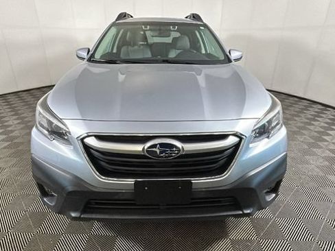 Used 2021 Subaru Outback Premium AWD/4WD image 7