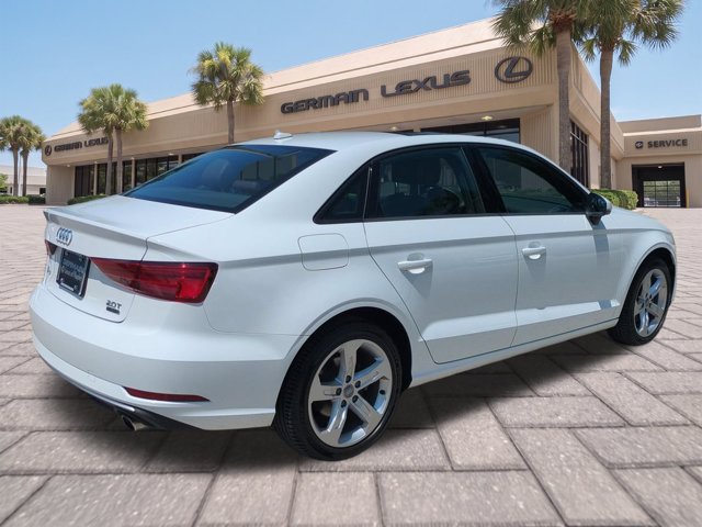 Used 2018 Audi A3 2.0T Premium w/ Convenience Package AWD/4WD image 4