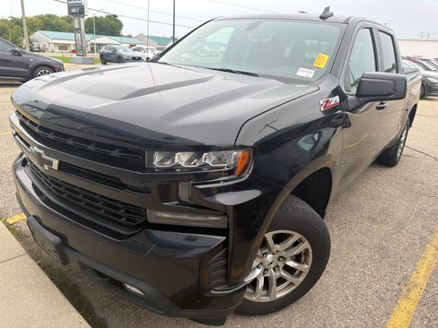 Used 2020 Chevrolet Silverado 1500 RST AWD/4WD image 1