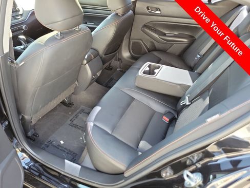 Used 2022 Nissan Altima 2.5 SR w/ Midnight Edition Package FWD image 26
