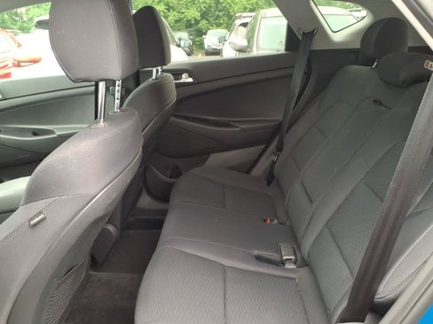 Used 2019 Hyundai Tucson Value AWD/4WD image 17