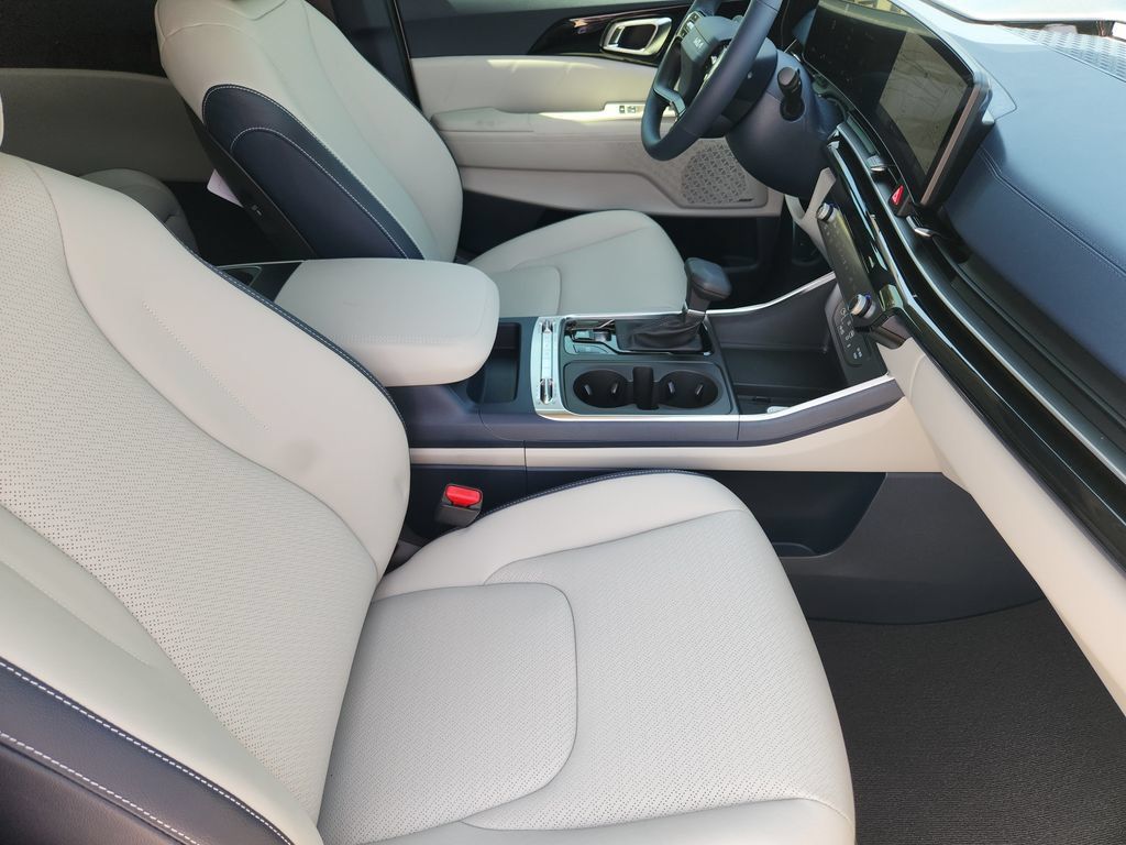New 2027 Kia Carnival SX Prestige FWD image 10