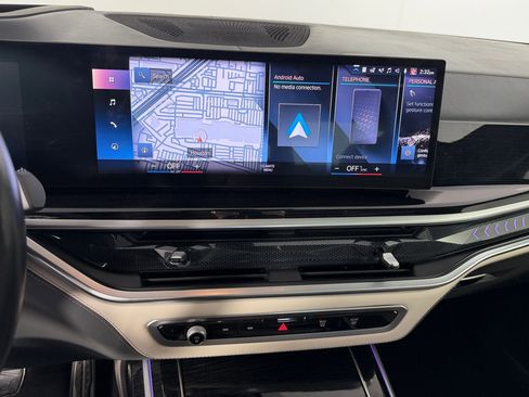 Used 2023 BMW X7 xDrive40i w/ Executive Package image 22
