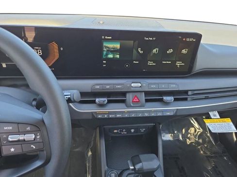 New 2026 Kia K4 FWD image 24