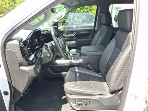 Used 2023 Chevrolet Silverado 1500 LTZ w/ Technology Package AWD/4WD image 10