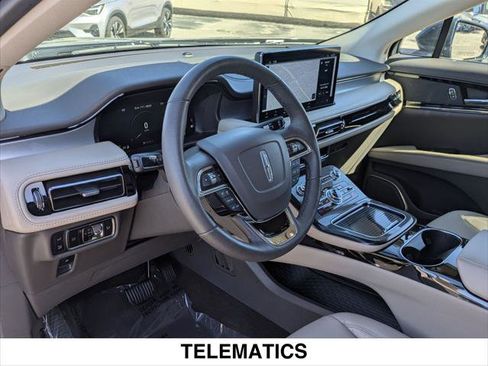 Certified 2023 Lincoln Nautilus FWD w/ Premium Package image 12