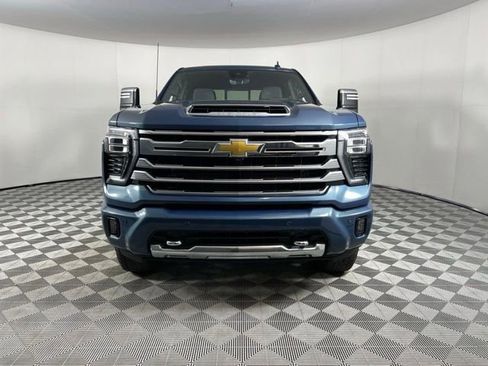 Used 2024 Chevrolet Silverado 3500 High Country w/ Technology Package image 10