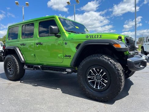Used 2025 Jeep Wrangler Unlimited Sport AWD/4WD image 53