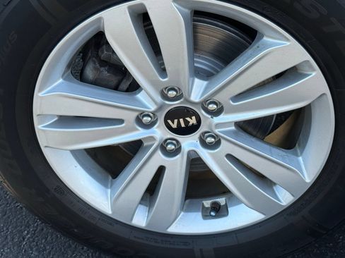 Used 2019 Kia Sportage LX AWD/4WD image 11