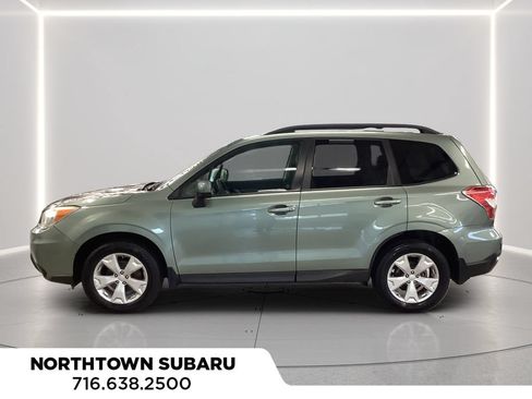 Used 2014 Subaru Forester 2.5i Premium w/ All-Weather Package AWD/4WD image 2