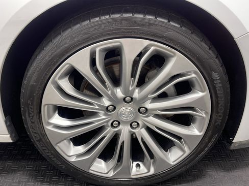 Used 2018 Buick LaCrosse Premium w/ Sun and Shade Package AWD/4WD image 23