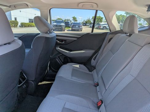 Used 2025 Subaru Outback Premium w/ Popular Package #1A AWD/4WD image 15