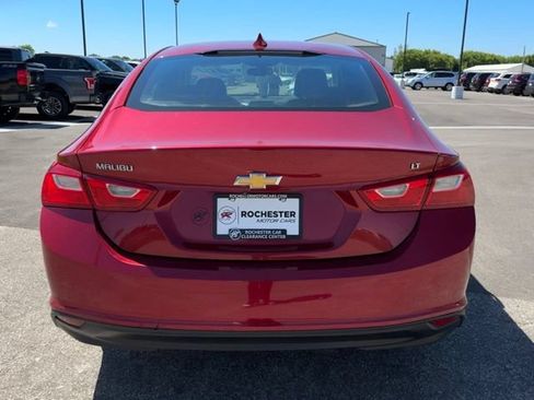 Used 2016 Chevrolet Malibu LT FWD image 39