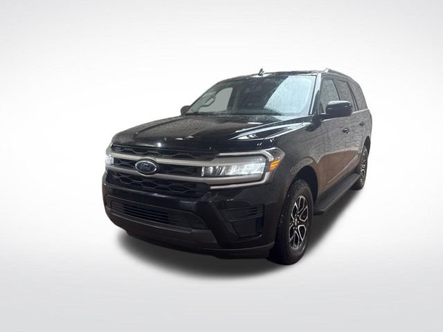 Used 2022 Ford Expedition XLT RWD image 3