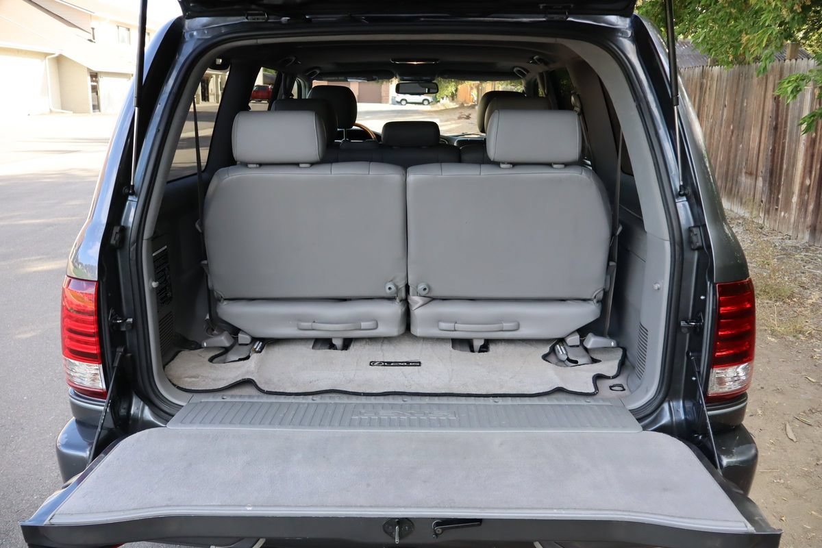 Used 2006 Lexus LX 470 4WD image 15