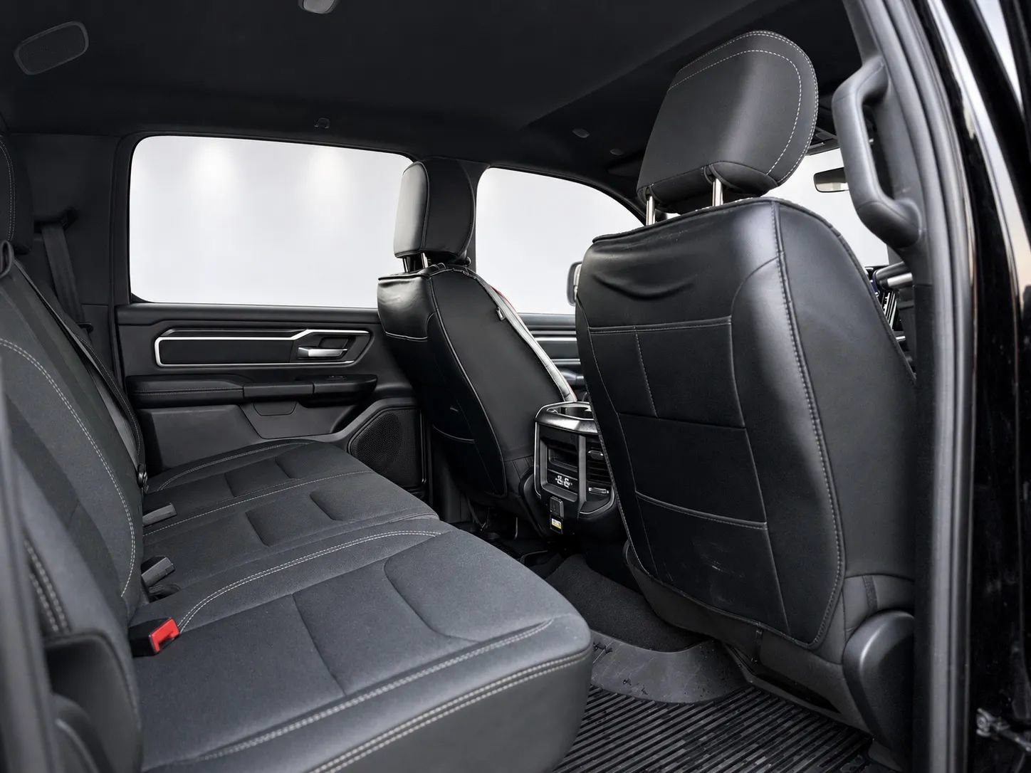 Used 2021 RAM 1500 Big Horn RWD image 13