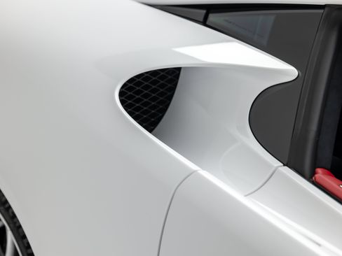 Used 2012 Lexus LFA RWD image 36