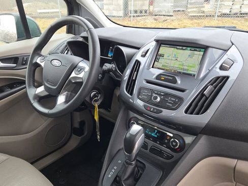 Used 2015 Ford Transit Connect Titanium image 6