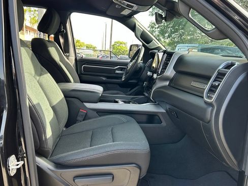 Certified 2025 RAM 1500 Big Horn RWD image 43