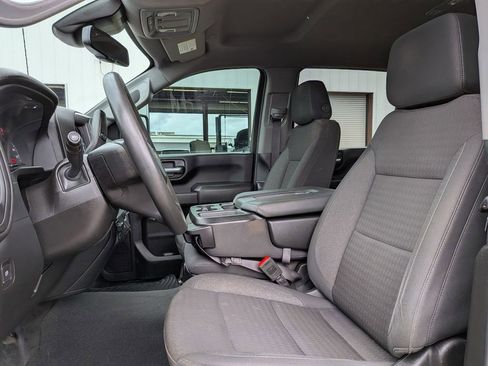 Used 2024 Chevrolet Silverado 2500 Custom w/ Custom Convenience Package AWD/4WD image 28
