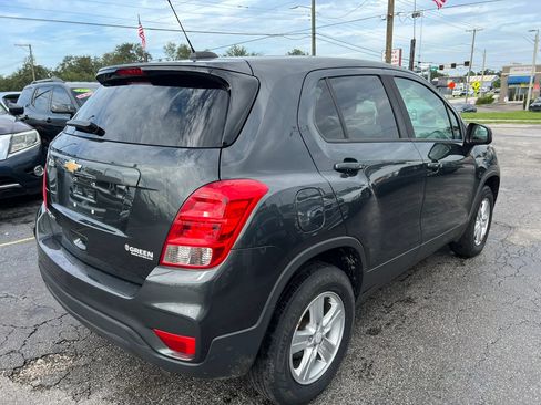 Used 2020 Chevrolet Trax LS w/ Tint and Cruise Package AWD/4WD image 5