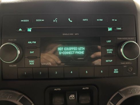 Used 2011 Jeep Wrangler Sport AWD/4WD image 27