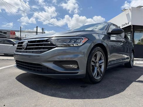 Used 2020 Volkswagen Jetta R-Line w/ R-Line Cold Weather Package FWD image 33