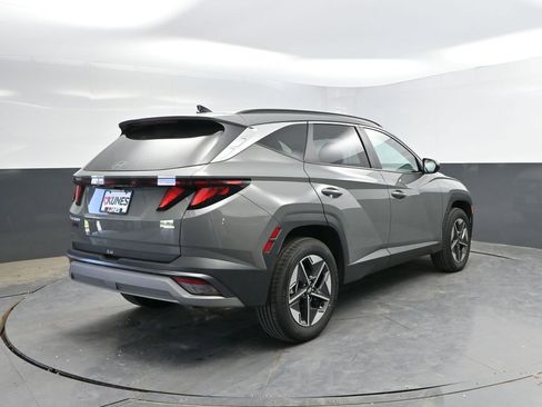 Used 2025 Hyundai Tucson SEL AWD/4WD image 9