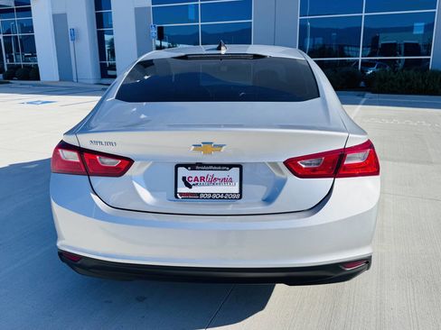 Used 2022 Chevrolet Malibu LS image 9