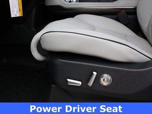 New 2026 Lincoln Navigator Black Label image 33