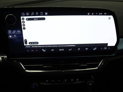Certified 2024 Chevrolet Equinox EV LT FWD image 24