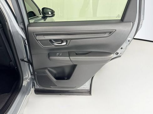 Certified 2025 Honda CR-V Sport image 27
