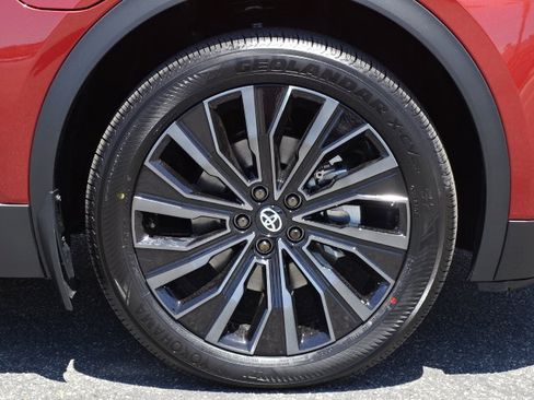 New 2026 Toyota C-HR AWD/4WD image 4