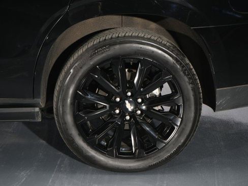 Used 2025 Chevrolet Tahoe High Country image 27