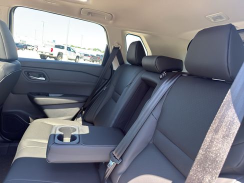 New 2026 Nissan Rogue Dark Armor AWD/4WD image 34