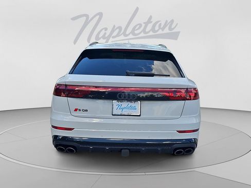 Used 2025 Audi SQ8 Prestige AWD/4WD image 4