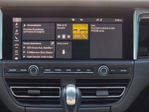 Used 2021 Porsche Macan image 13