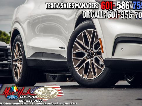 New 2025 Ford Mustang Mach-E Premium image 32