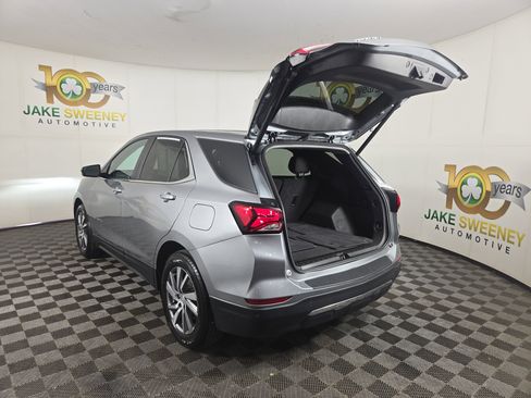 Certified 2023 Chevrolet Equinox LT FWD image 30