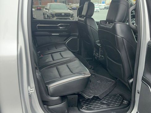 Used 2019 RAM 1500 Laramie image 30